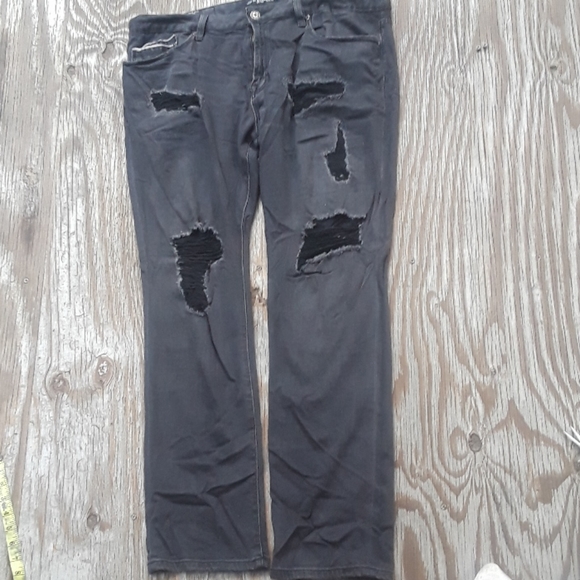 Cult of Individuality distress rip jean - Picture 5 of 15